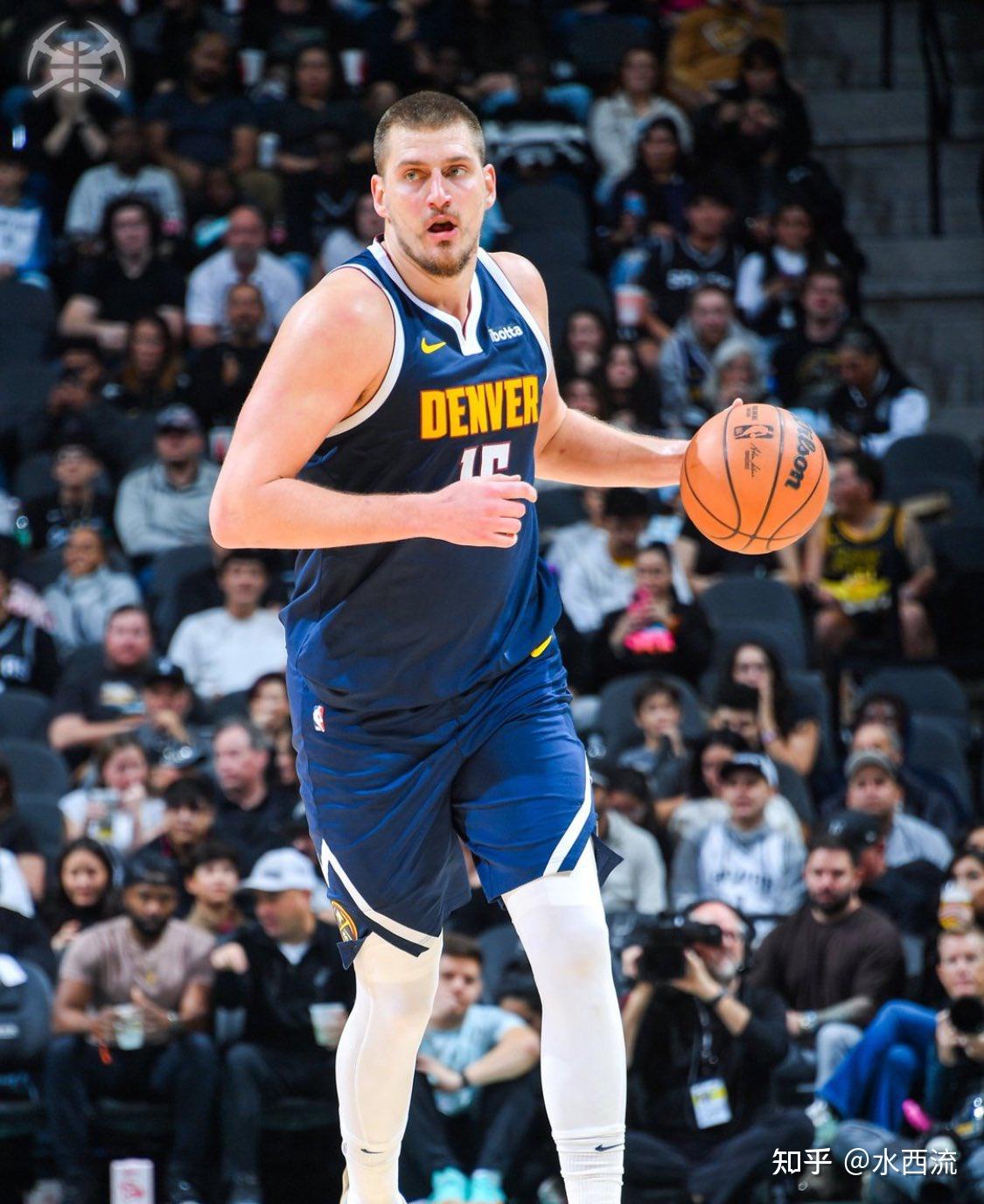 开云-NBA常规赛国际比赛日再迎强敌;圣安东尼奥马刺队长鼓劲;主帅态度:赛场秩序良好;身体对抗强度拉满的简单介绍
