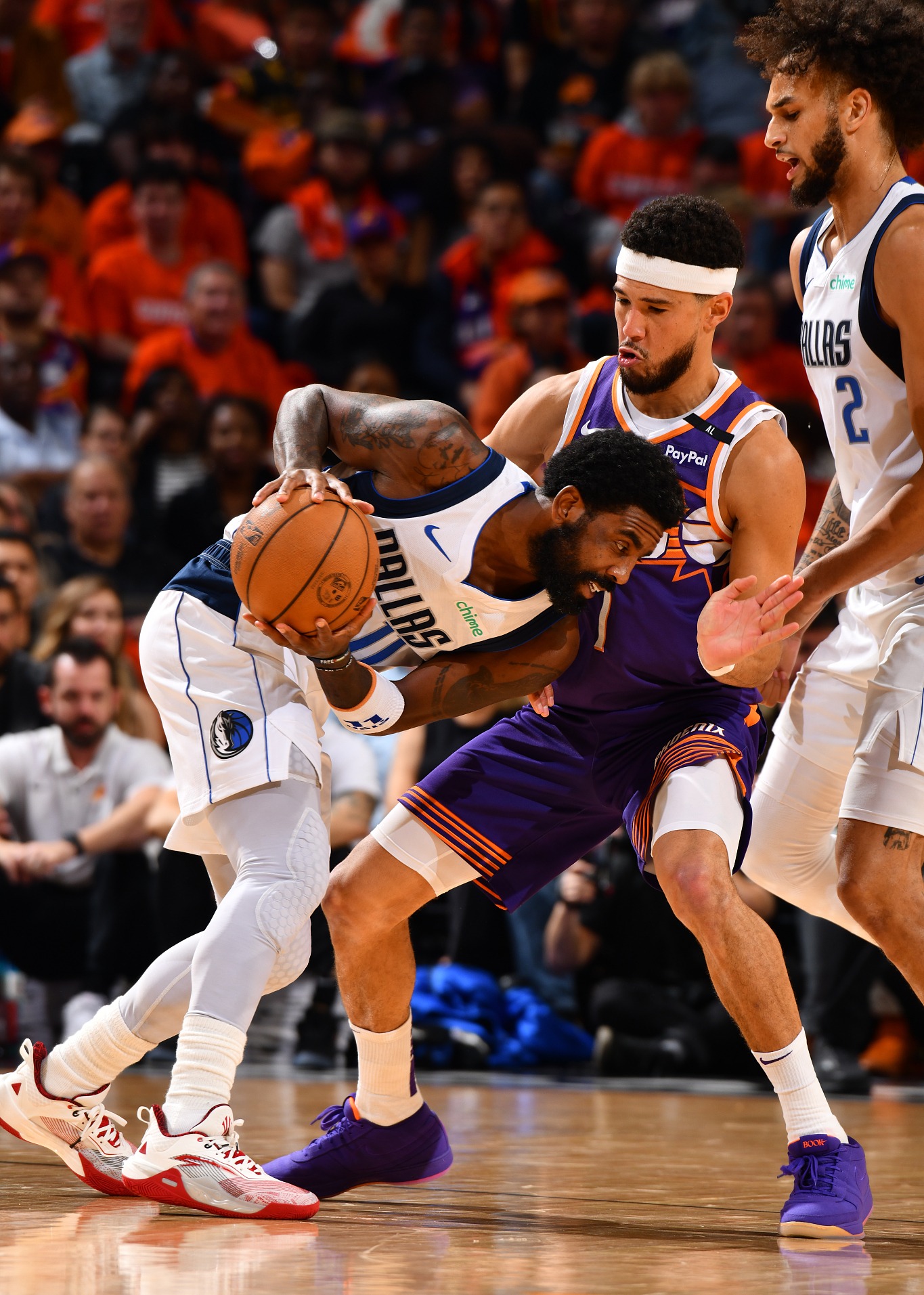 关于国际比赛日体能课后；菲尼克斯太阳战术微调备战NBA总决赛；话题不断；轮换策略成焦点的信息